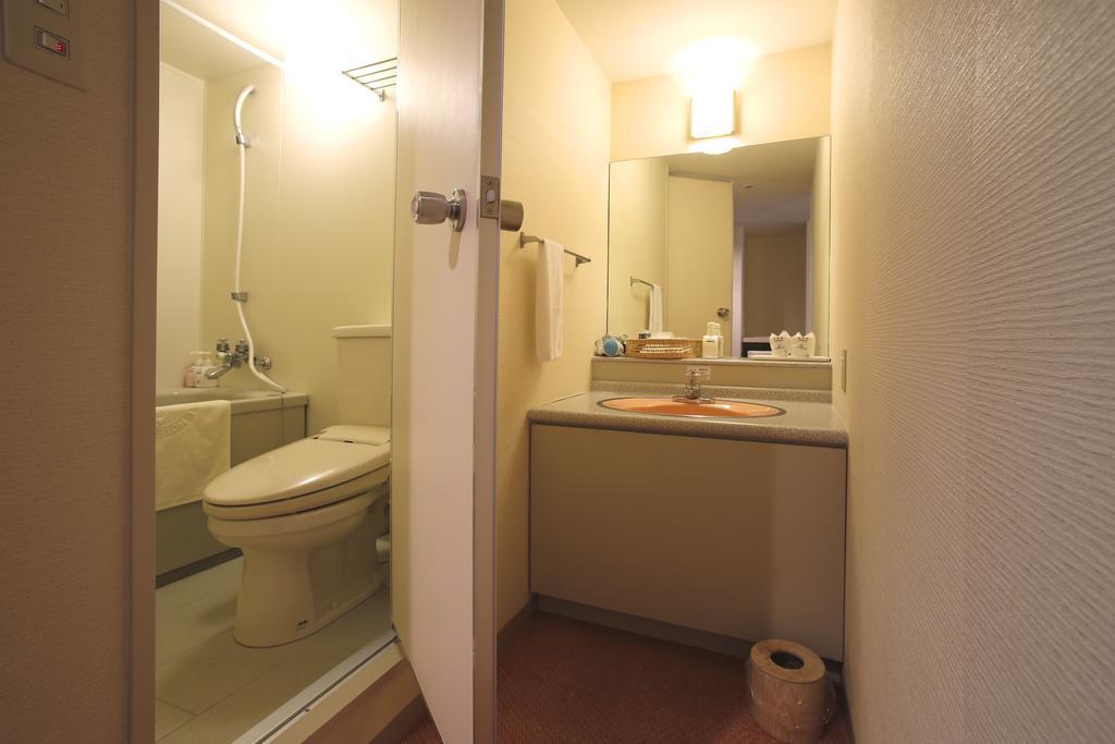 Royal Hotel Yamanaka Onsen Kajikaso Кага Экстерьер фото