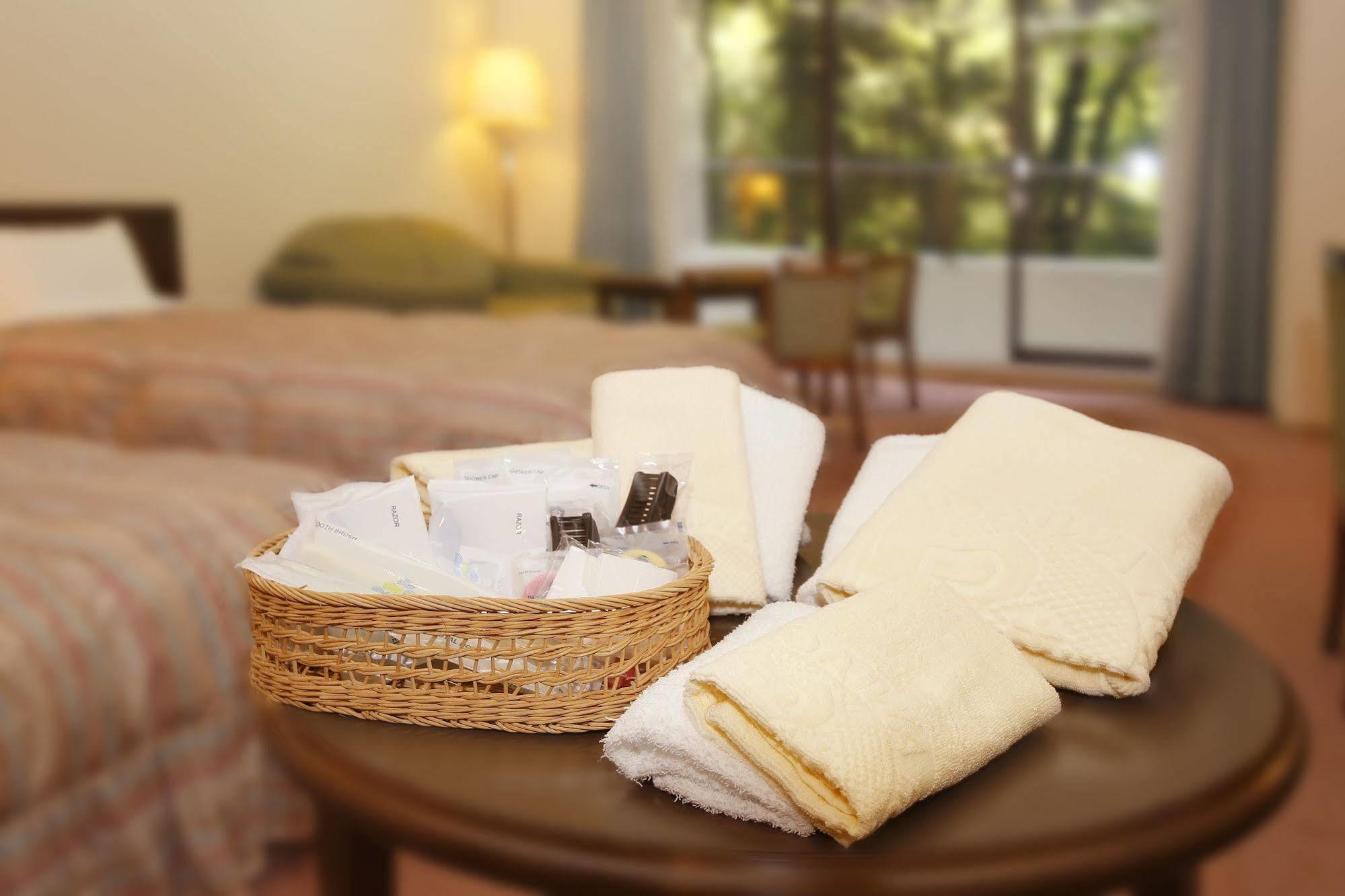 Royal Hotel Yamanaka Onsen Kajikaso Кага Экстерьер фото