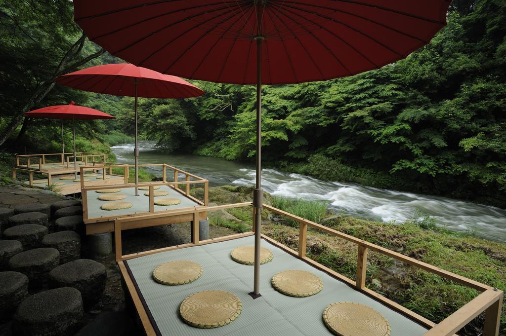 Royal Hotel Yamanaka Onsen Kajikaso Кага Экстерьер фото