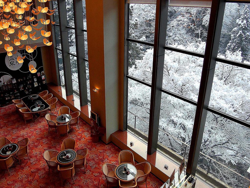 Royal Hotel Yamanaka Onsen Kajikaso Кага Экстерьер фото
